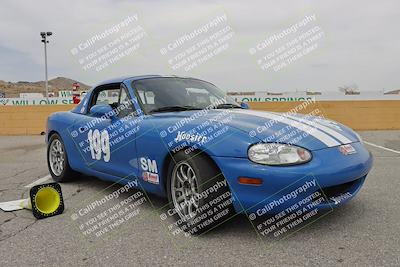media/Jun-01-2025-CalClub SCCA (Sun) [[eae223c5dd]]/Around pit/